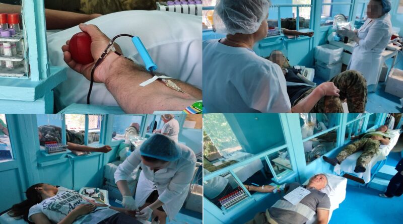 Жителі Межівщини здавали кров пораненим бійцям…  (Як працювала станція переливання крові у Межовій – фоторепортаж)