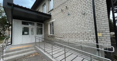 Первинка Межівської громади продовжує роботу в релокації. Куди звертатись для укладення декларацій