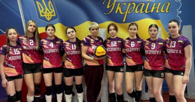 Юні волейболістки з Межової вибороли «срібло» обласних змагань
