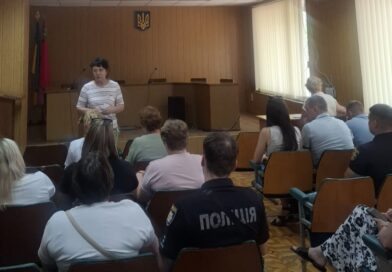 Списки родин із дітьми, які відмовилися від обов’язкової евакуації із Шахтарського, передадуть правоохоронцям